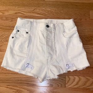 LF CARMAR white zipper highwaisted shorts